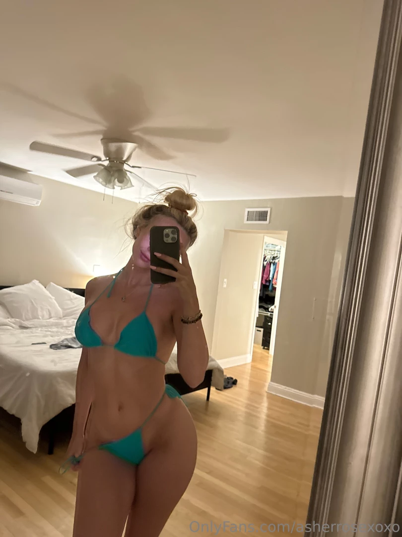 Messy bun and bikini l o v e 