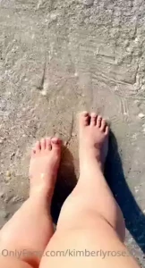 Thick thighs amp pretty toes 2 things i m known for