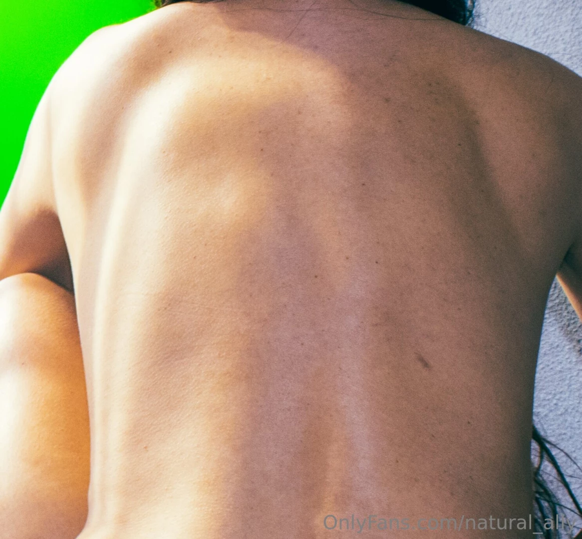 Let s lay down spine to spine 