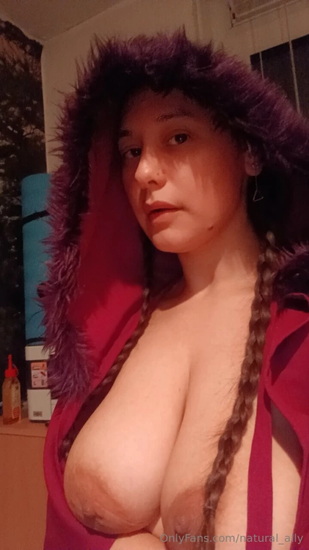 80s point and clit wizard looking for someone to grab and squeeze part 2 