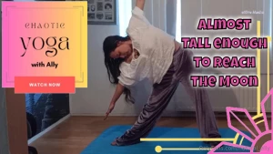 Pulling my hips with the moon yoga intermission