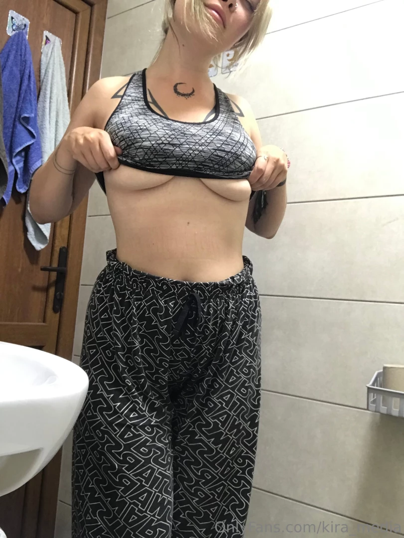 Preparing for the bath time wanna join me 
