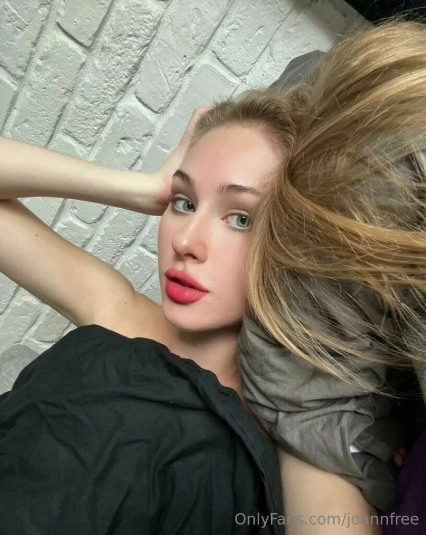 Selfies for you my dear maybe you want to see more 