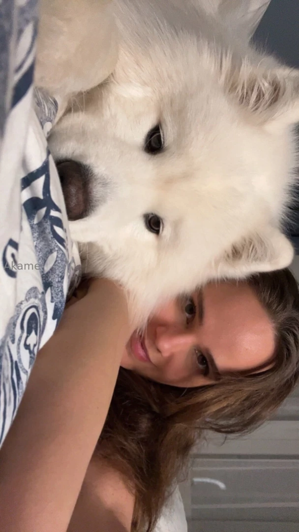 Lol i mixed up the pictures earlier i wanted to upload this one hot part 1 