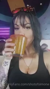 It s sundayfunday what are you doing tonight dm me i ll be chatting