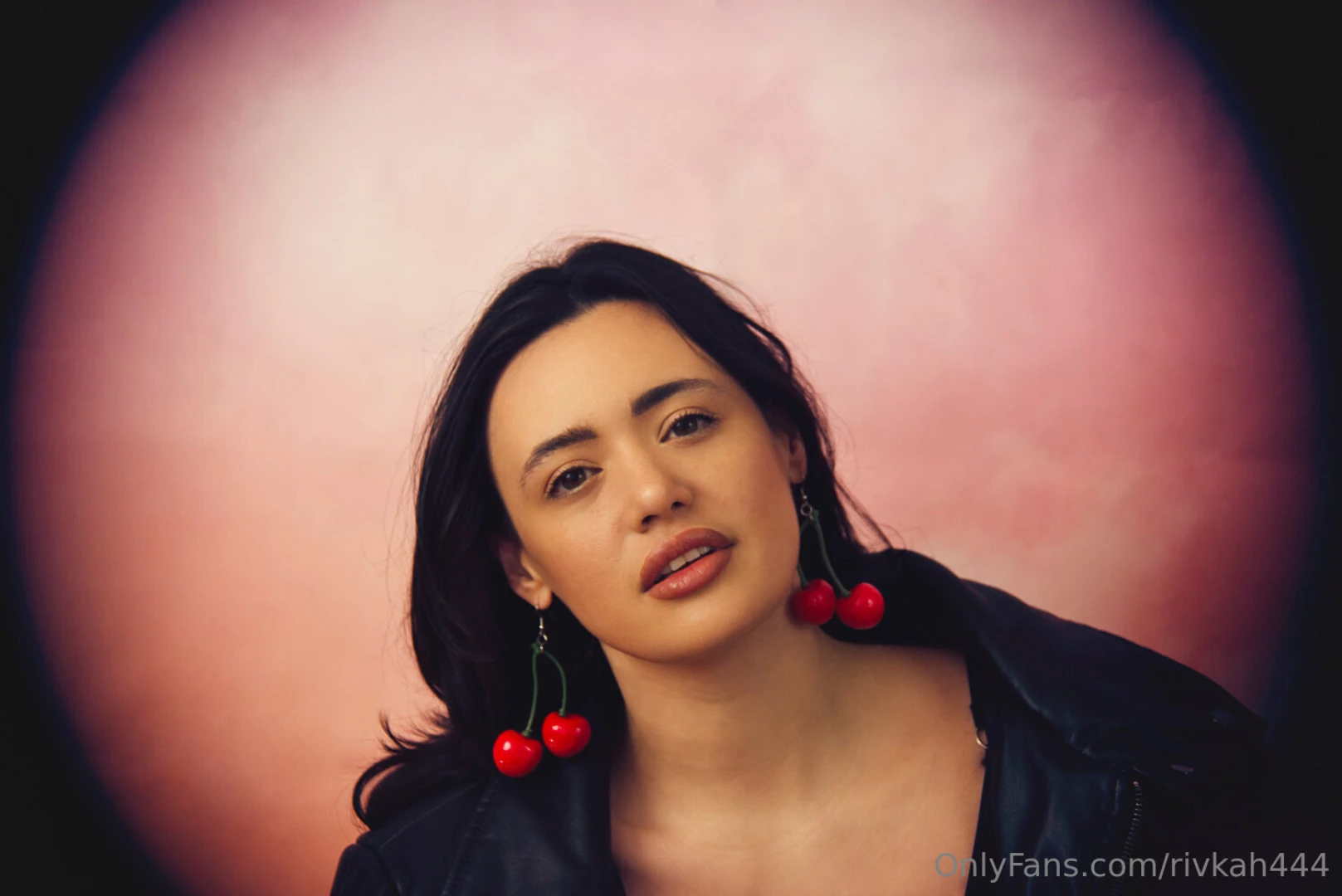 It s friday so who s ready for a free vip giveaway tip 50 on this post 