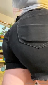 Mmm this ass is looking juicy on these shorts part 1