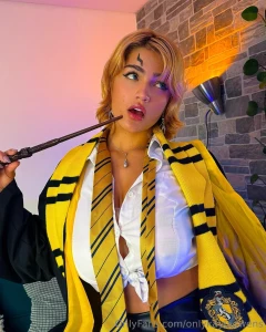 This isn t your typical hogwarts lesson are you ready to misbehave part 1