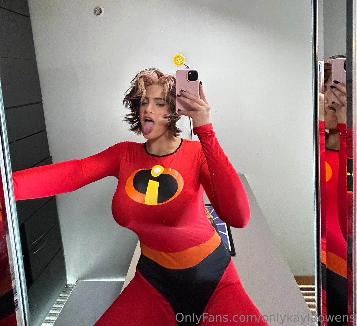 Not your average superhero i play dirty 