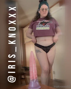 This video is for anyone that likes seeing my asshole and hearing my