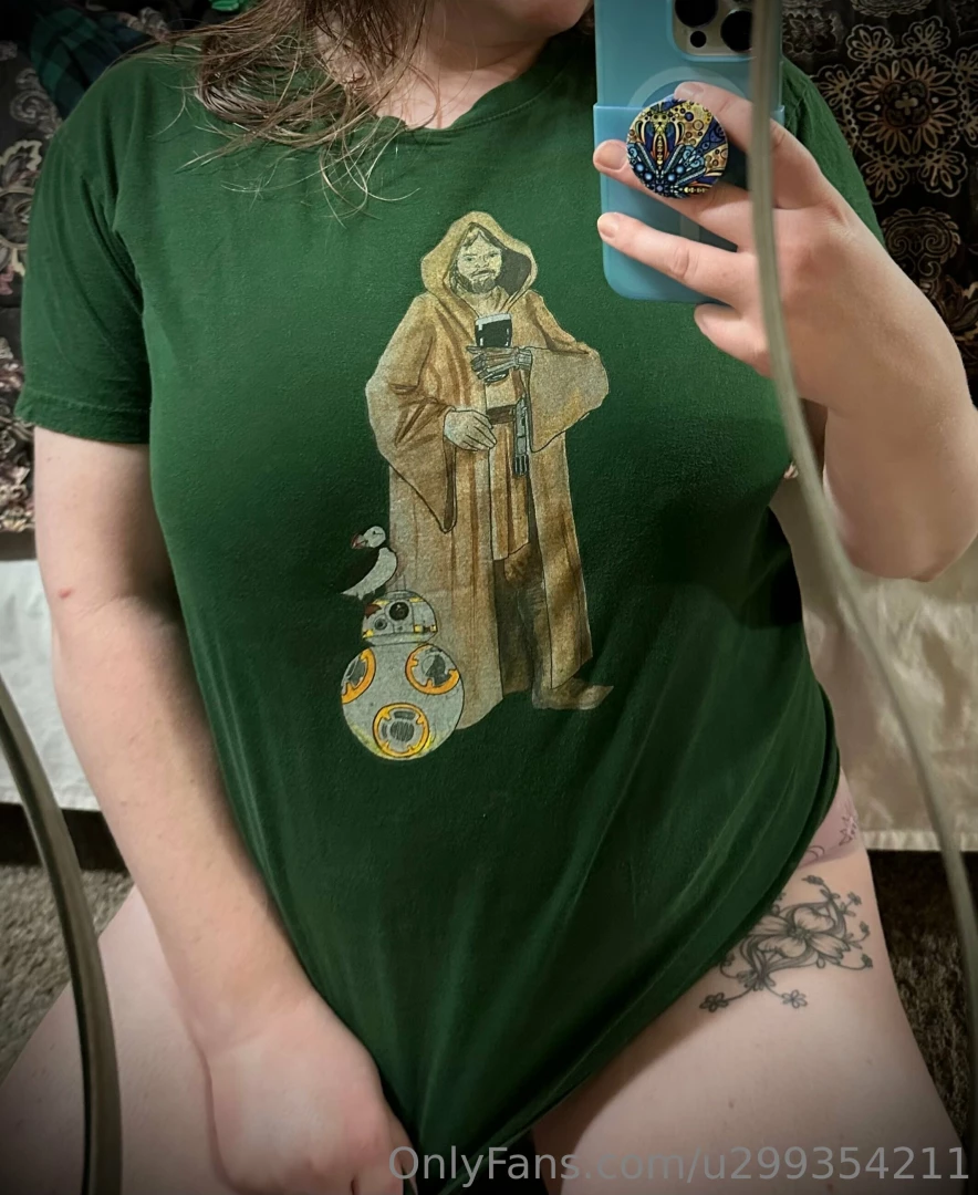 Thirsty thursday the shirt is luke skywalker drinking a guinness enjoy part 2 