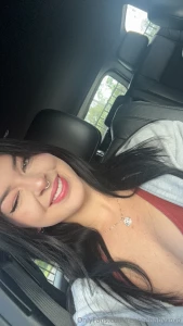 Tell me i look cute or i ll take another selfie