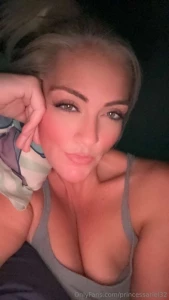 You wanna come lay with me