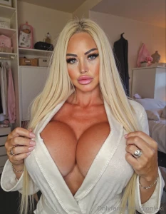 Great big juicy fuck ball tit s waiting for your cock https onlyfans part 2