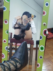 The goth maid you ordered has just arrived what will you make me do part 1