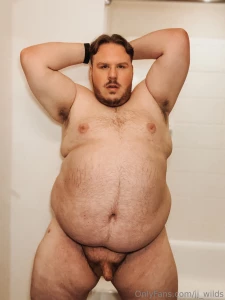 Quick little jerk off before my shower but decided to save the cum for