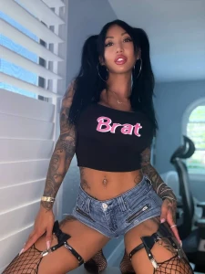My ass is fat my pussy s wet and your hands are nowhere to be found