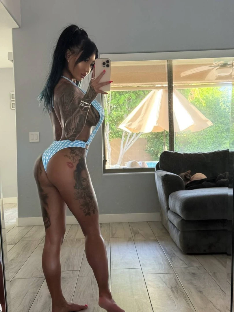 Rate my mood based on this pic 