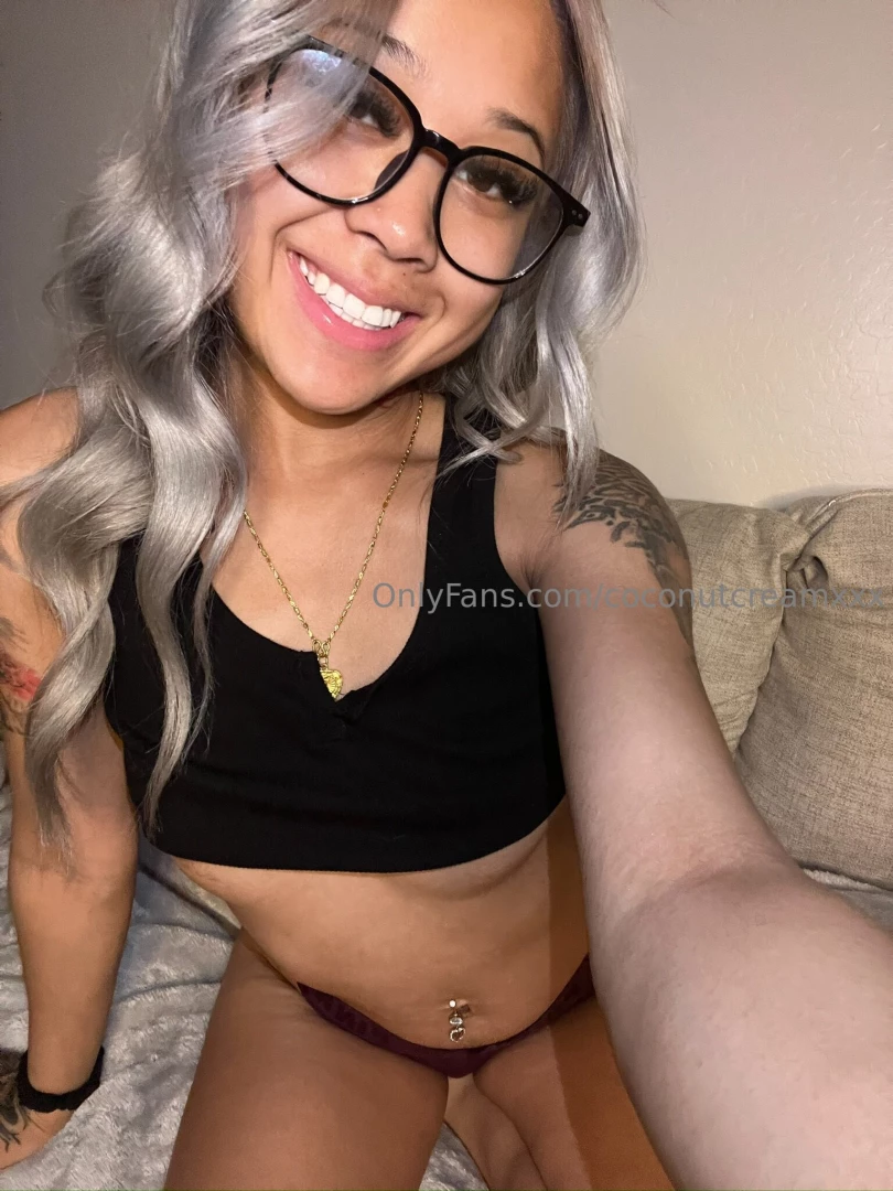 Who s up and wants to sext 