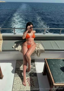 Sun sea and a little fire - everything as i like it the waves are