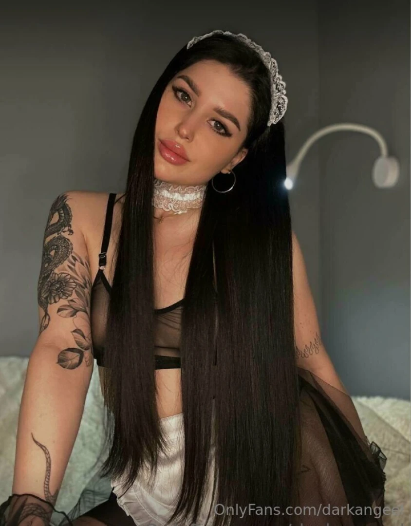 Played the very obedient maid today but here s the trouble every time 