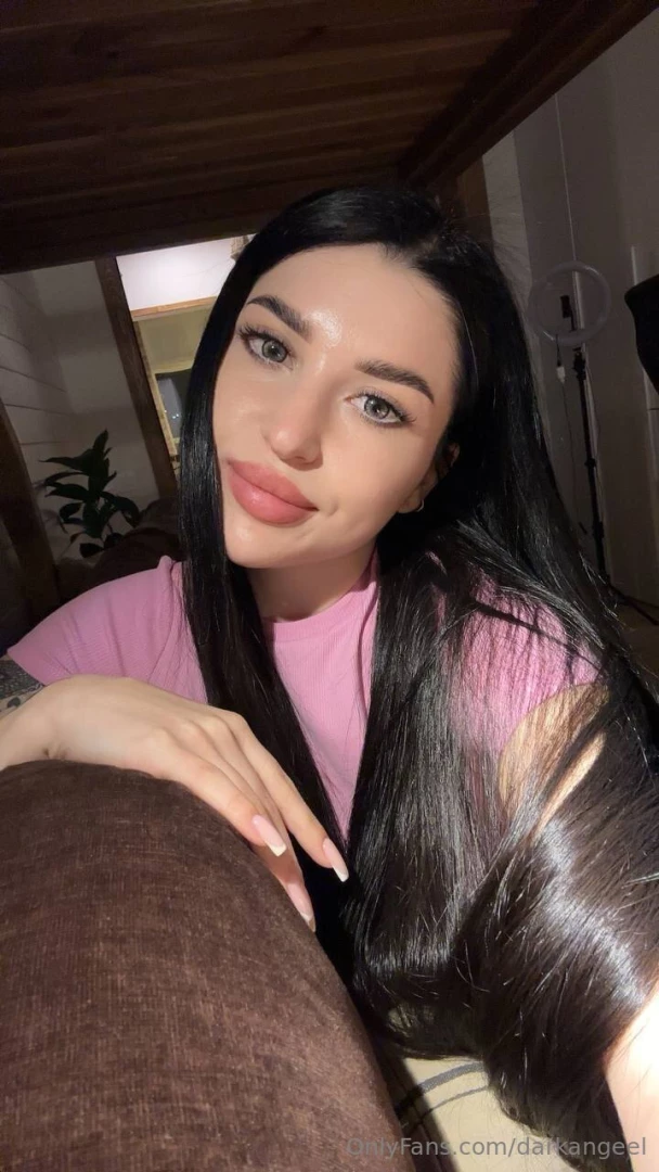 Hey so listen up fellas love is like finding a killer pair of shoes 