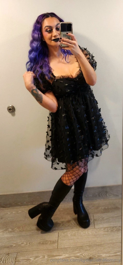 I come to play but i remember to bring my own chains 