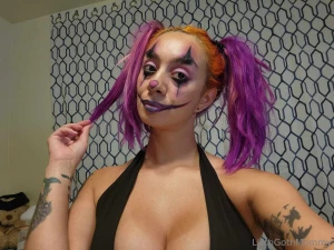 Prepping for the spooky season come in if you wana play