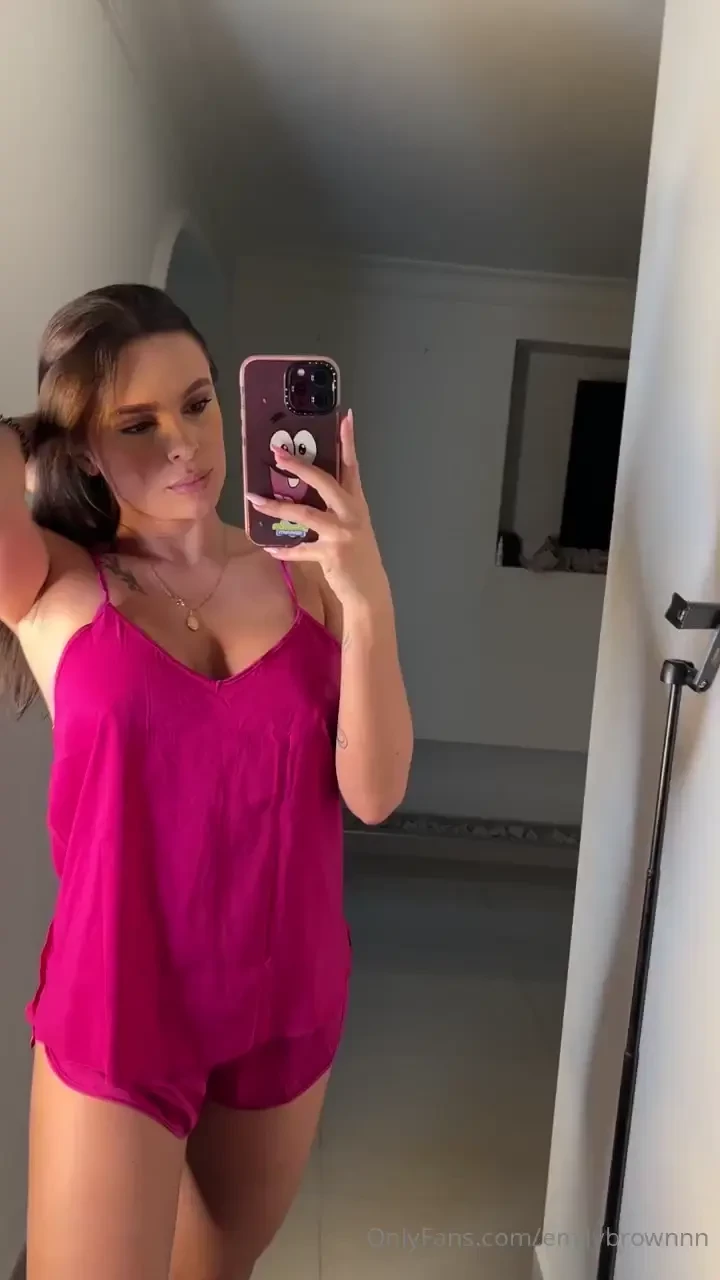 Words are unnecessary when my movements already say that i want you 