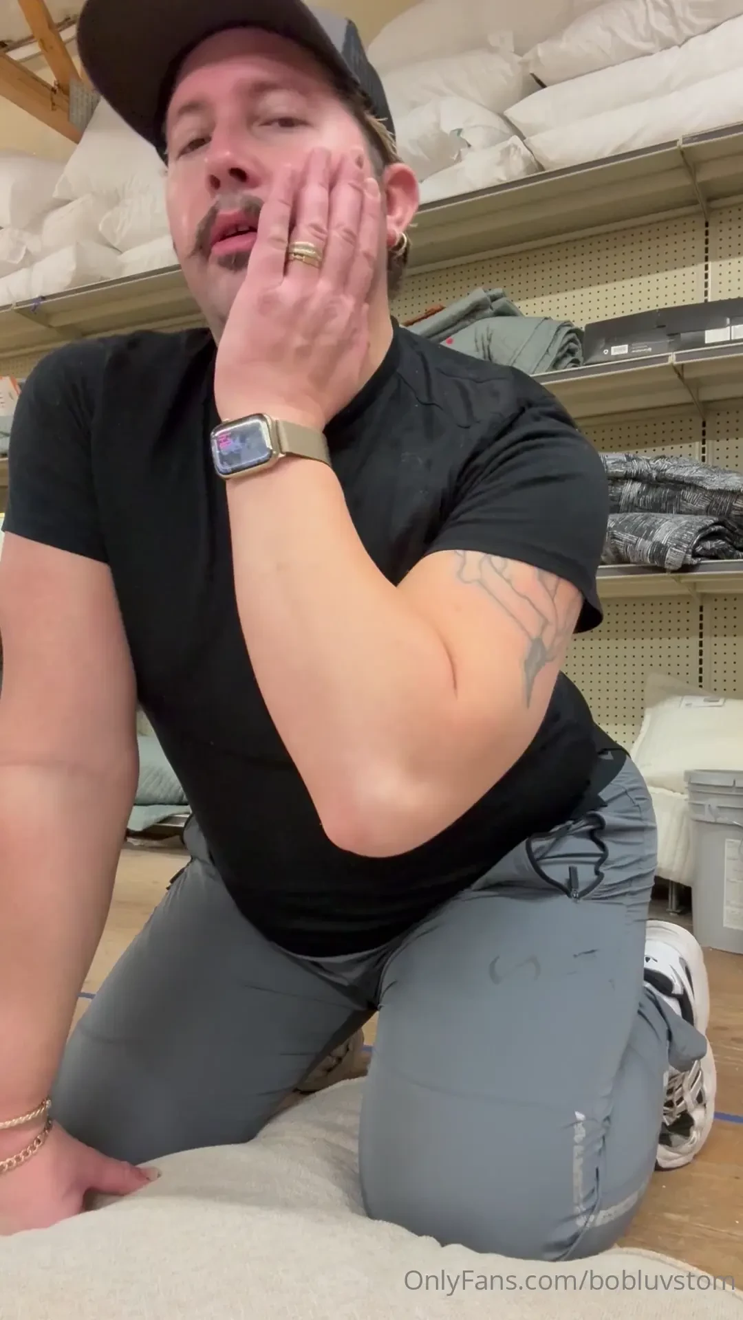 Can you help me out bro made a little roleplaying vid on the job today 