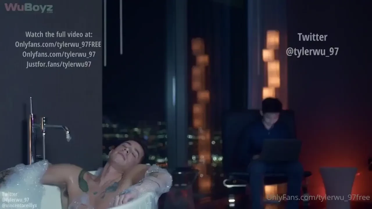 City lights a flip fuck in vegas the work never stops but make sure to 