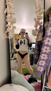 Wyd when you come home and i m doing laundry like this