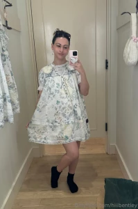 I almost liked this dress idk what do you think