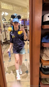 I m a disney girl