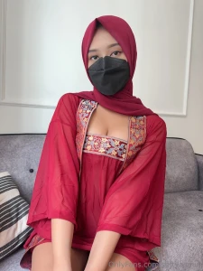 Do you think red suits me well