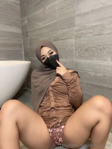 If only these tiles could talk