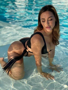 Your feed just got 10x hotter part 2