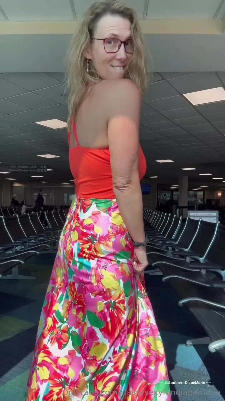 Want you sit by me on the plane no panties under this dress that makes 
