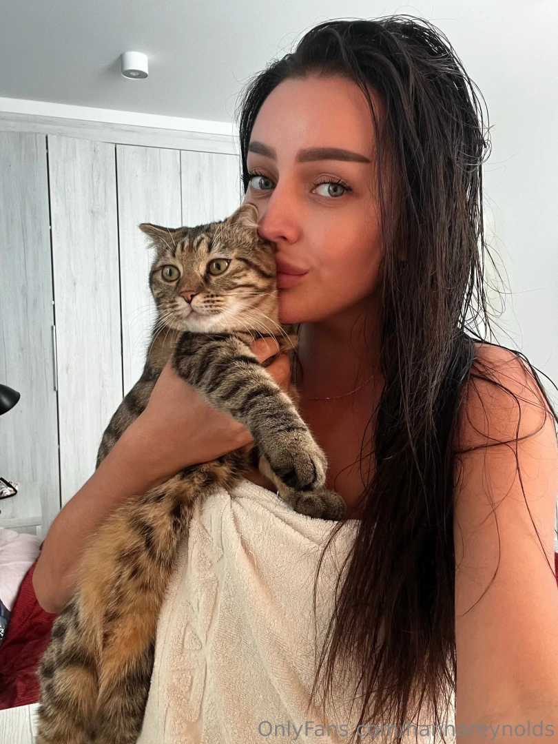 I ll add some morning favours to your feed do you have a pet you love 