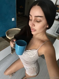 Wake up with me what s the first thing you d like to say to me