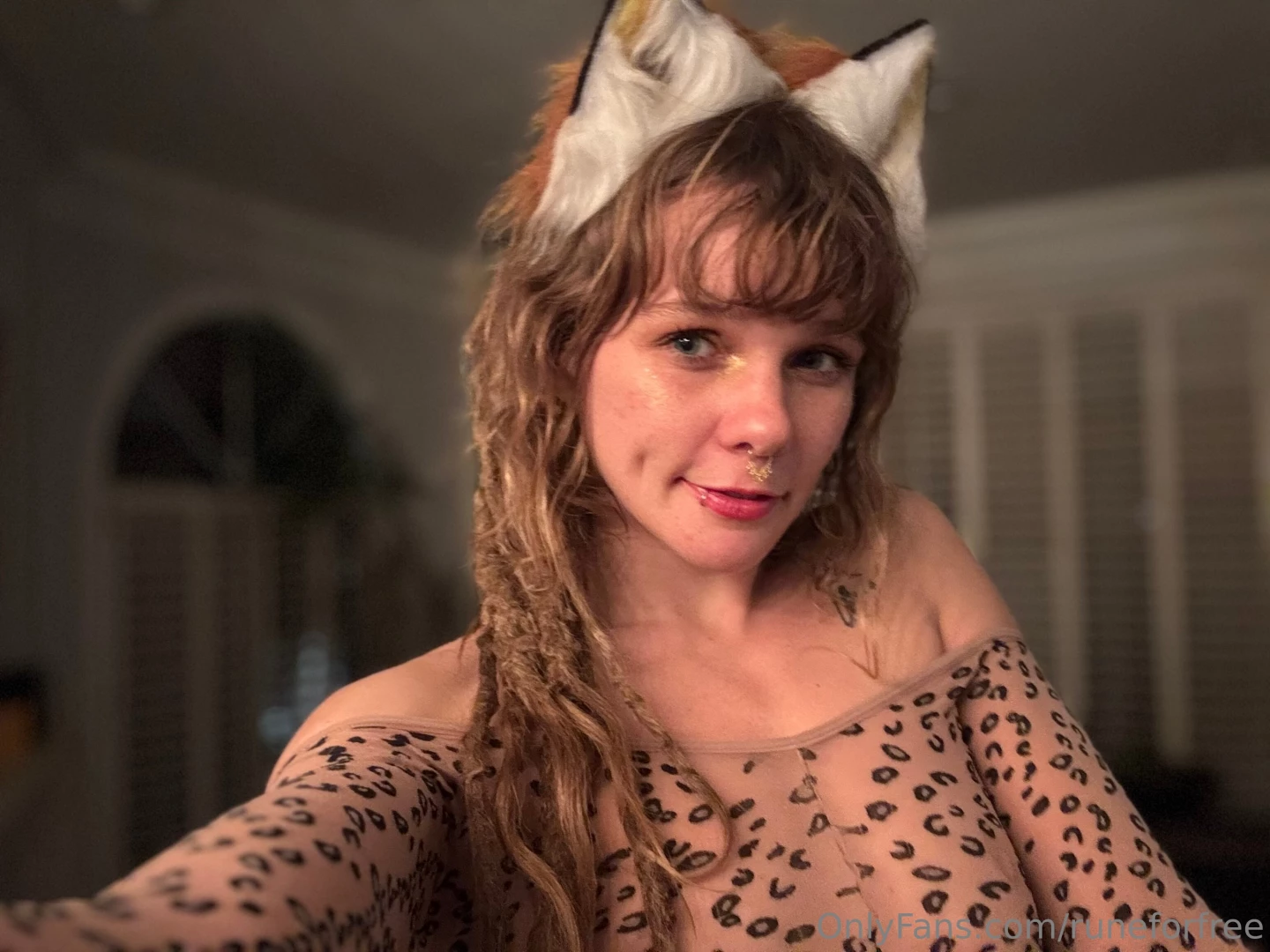 Cuddly cute fox vibes 