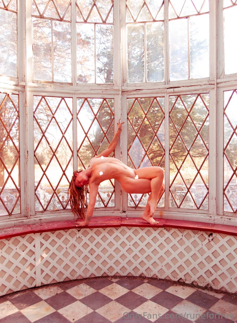 Cum explore every inch of me yoursecretrune 