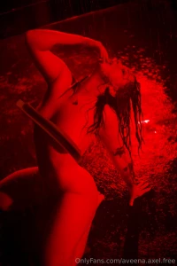 Uncensored shots of this pose are already up on my vip page