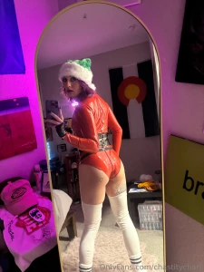 Ho ho ho from this hoe