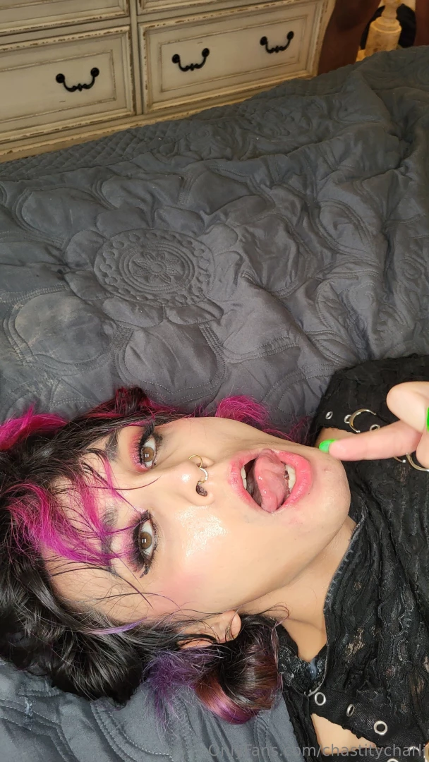 Fresh face after a yummy cum shot 
