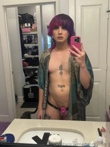 My lounging around and makeup doing robe part 1