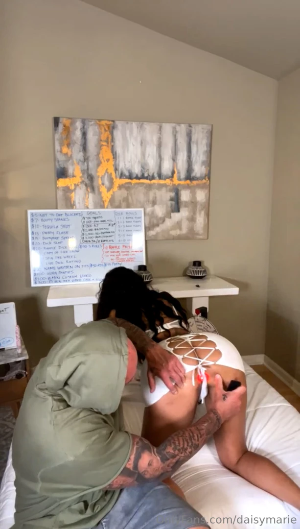 Live 5 30 and 5 31 bg sexxx shows get both live shows plus the vip part 16 