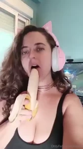 Watch me tease this banana