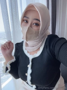 Do i look innocent enough in here