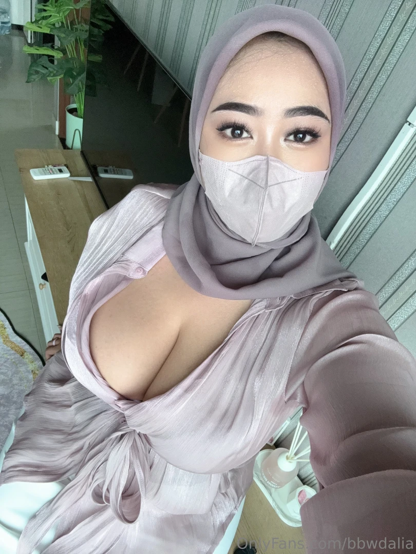 Should i open it more or should you 